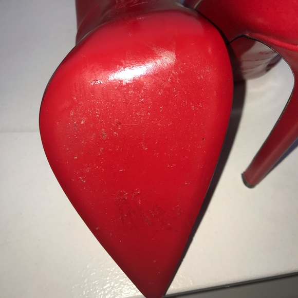 Christian Louboutin Shoes - Picture 6 of 8
